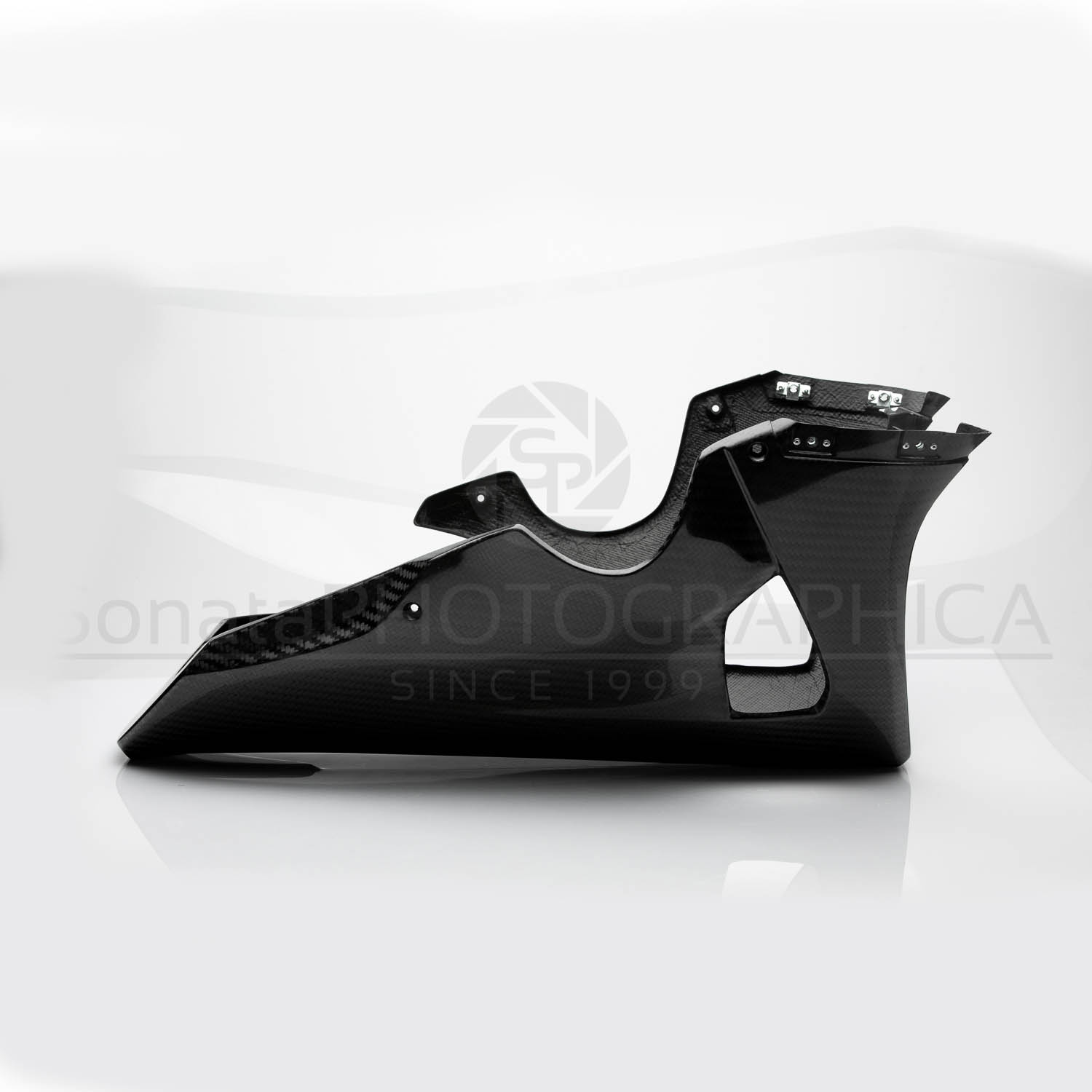 Parte inferiore della carenatura racing in carbonio Strauss per YAMAHA YZF-R1 2015-2019
