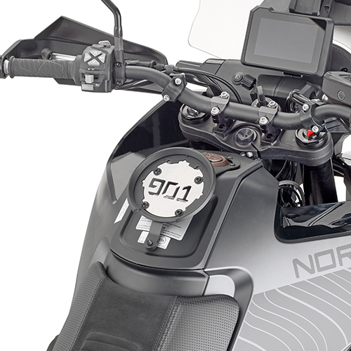 Flangia specifica per l'utilizzo di borse da serbatoio TANKLOCK per HUSQVARNA NORDEN 901 2022-2025