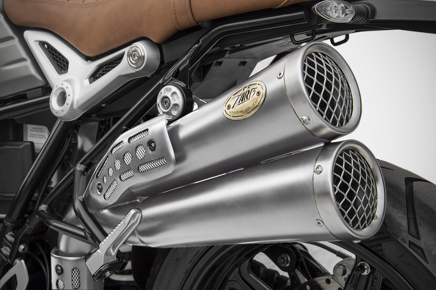Slip-On Zard " THUNDERBOLT" Acciaio Inox Racing Satinato per BMW R NINE T SCRAMBLER 2021-2023