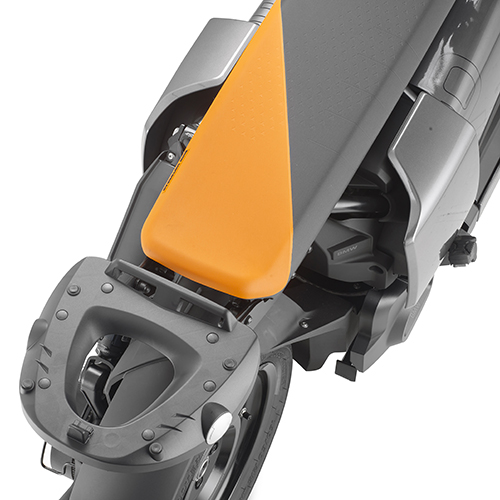 Attacco posteriore specifico per bauletto MONOLOCK per BMW CE 04 2022-2025