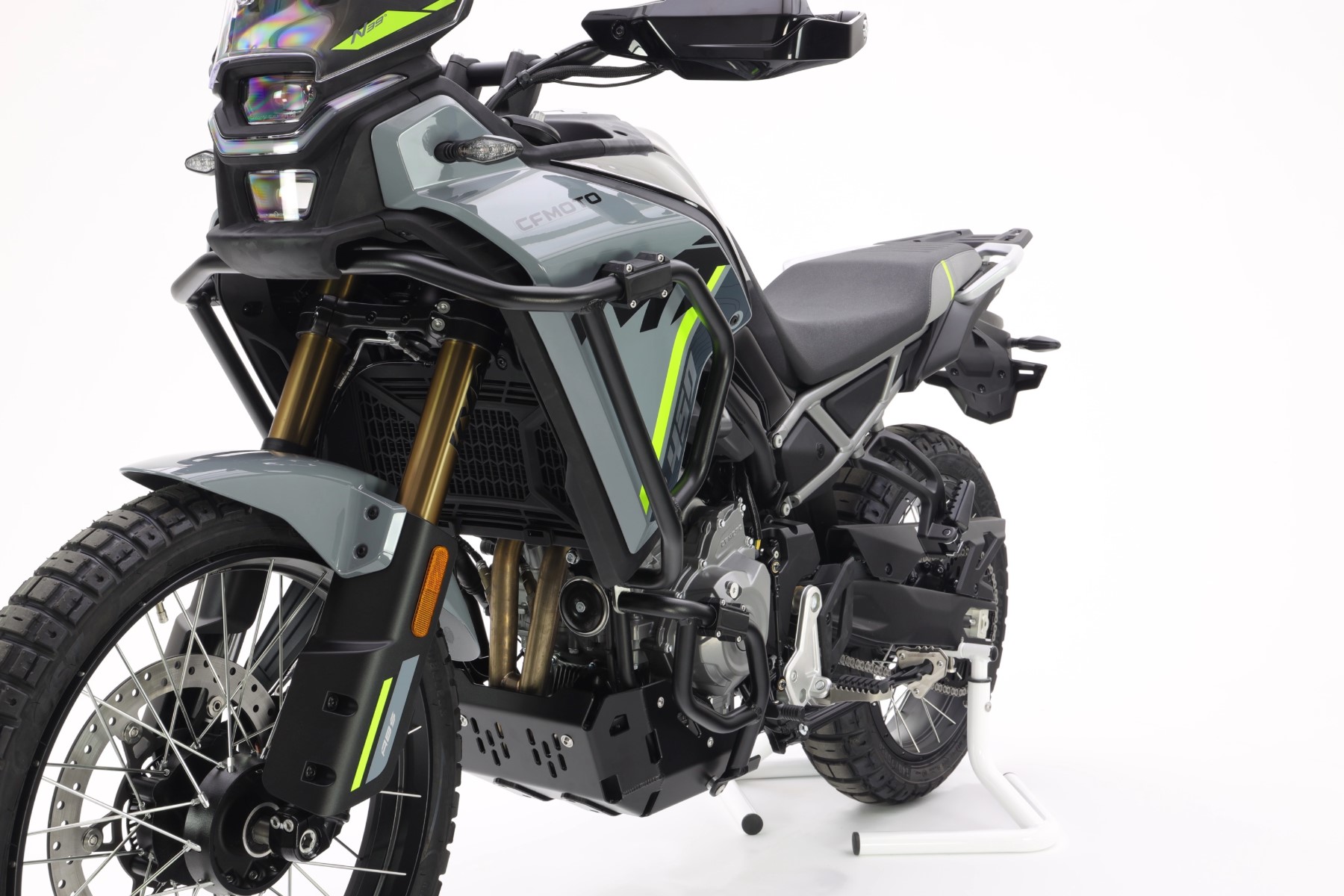 Crash bar superiore in alluminio Nero Isotta per CFMOTO 450 MT 2024-2025
