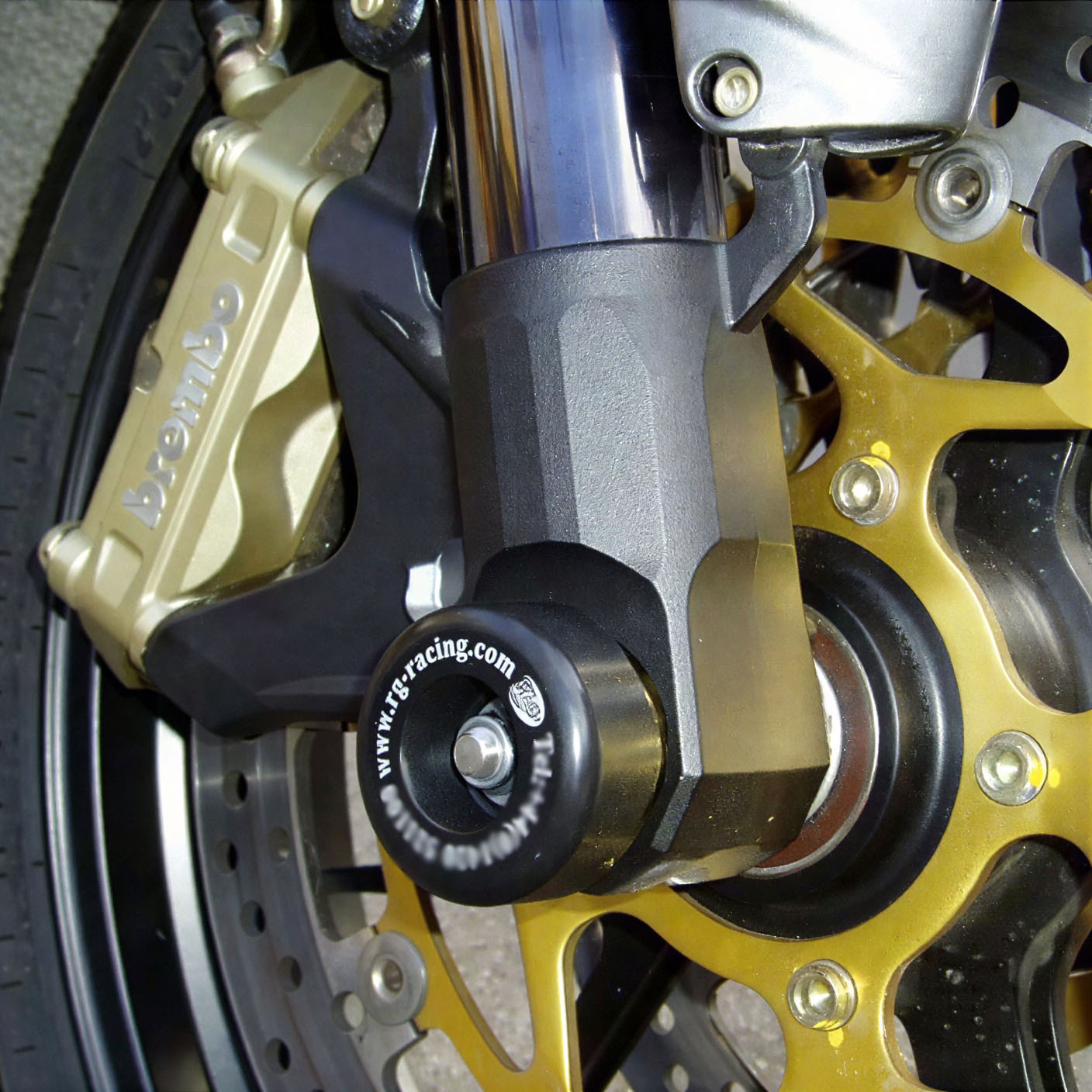 Coppia Protezioni Perno Ruota Anteriore R&G per MV AGUSTA F4 1000 2006-2009